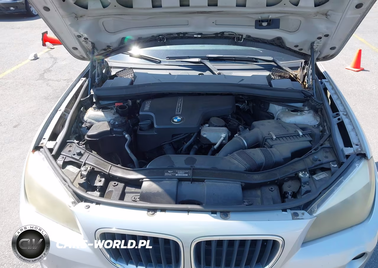 2013 BMW X1 Sdrive28I VIN:WBAVM1C57DVW44155 - 10