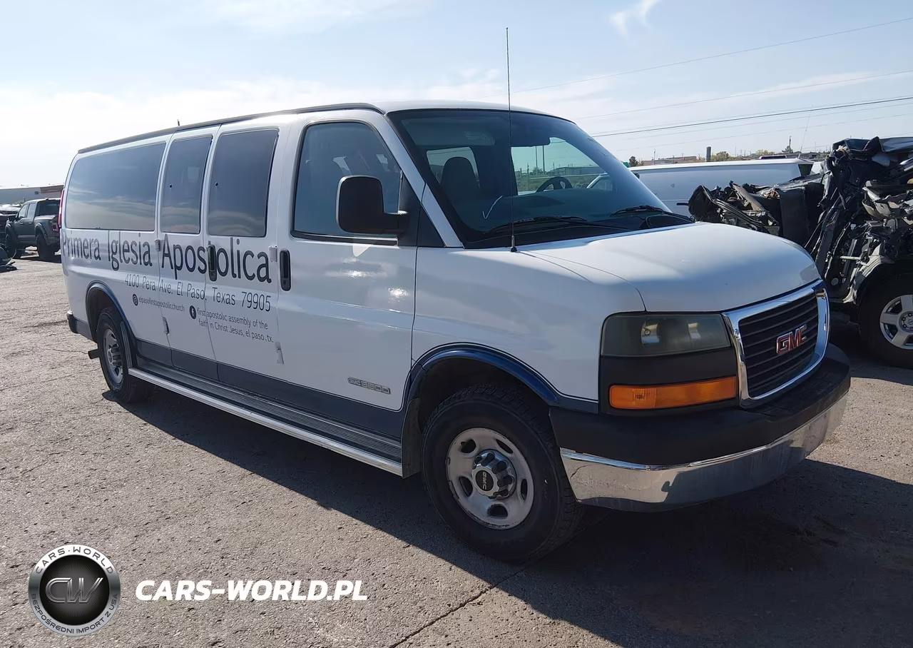 2004 GMC Savana Passenger Standard