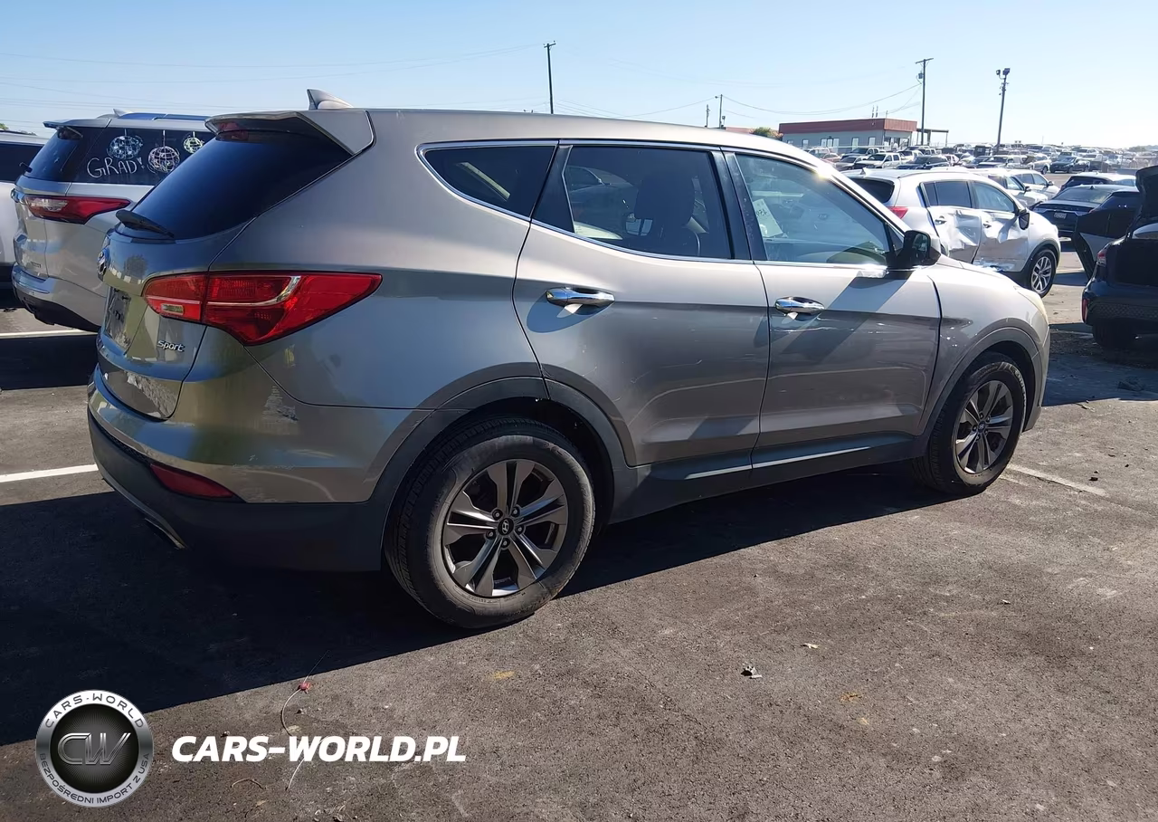 2015 Hyundai Santa Fe Sport 2.4L VIN:5XYZT3LB9FG272384 - 4