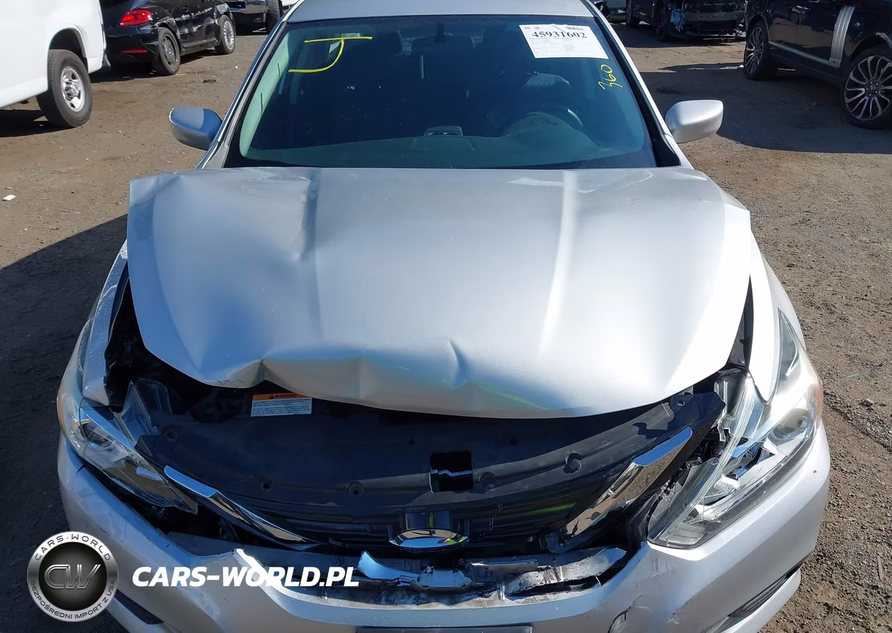 2017 Nissan Altima 2.5 S VIN:1N4AL3AP5HC251315 - 10