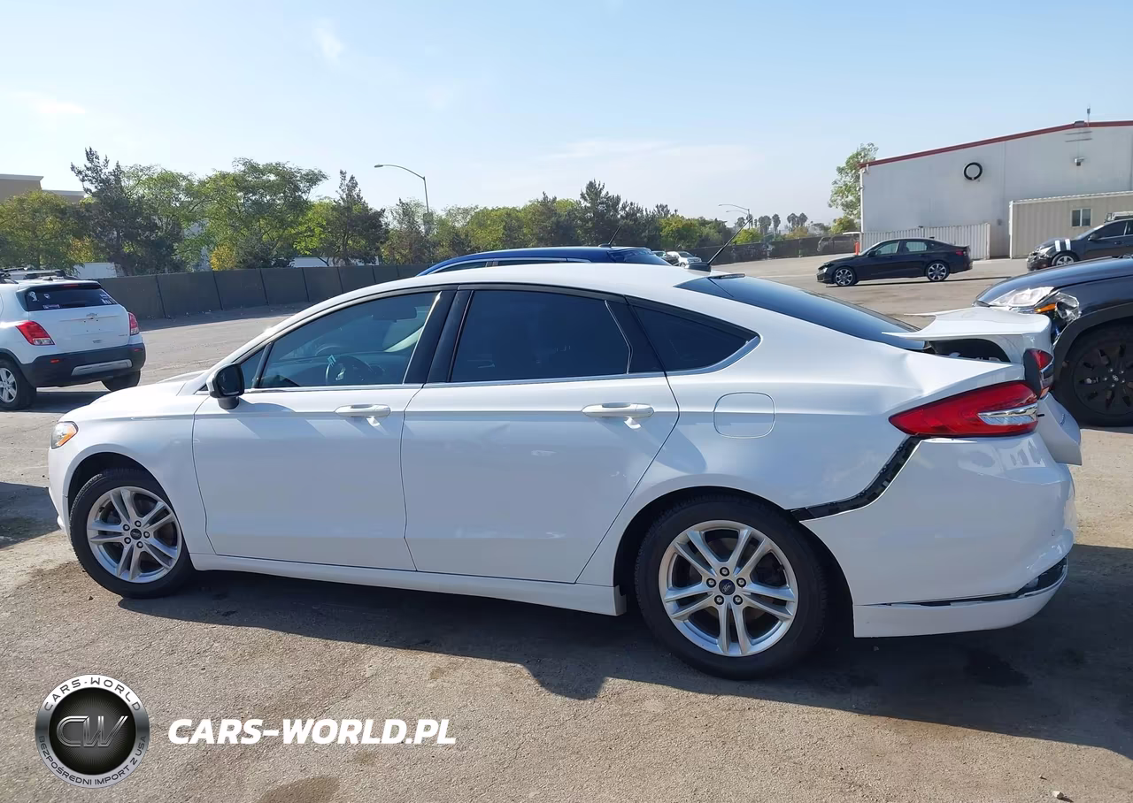 2018 Ford Fusion Se VIN:3FA6P0H75JR181028 - 14