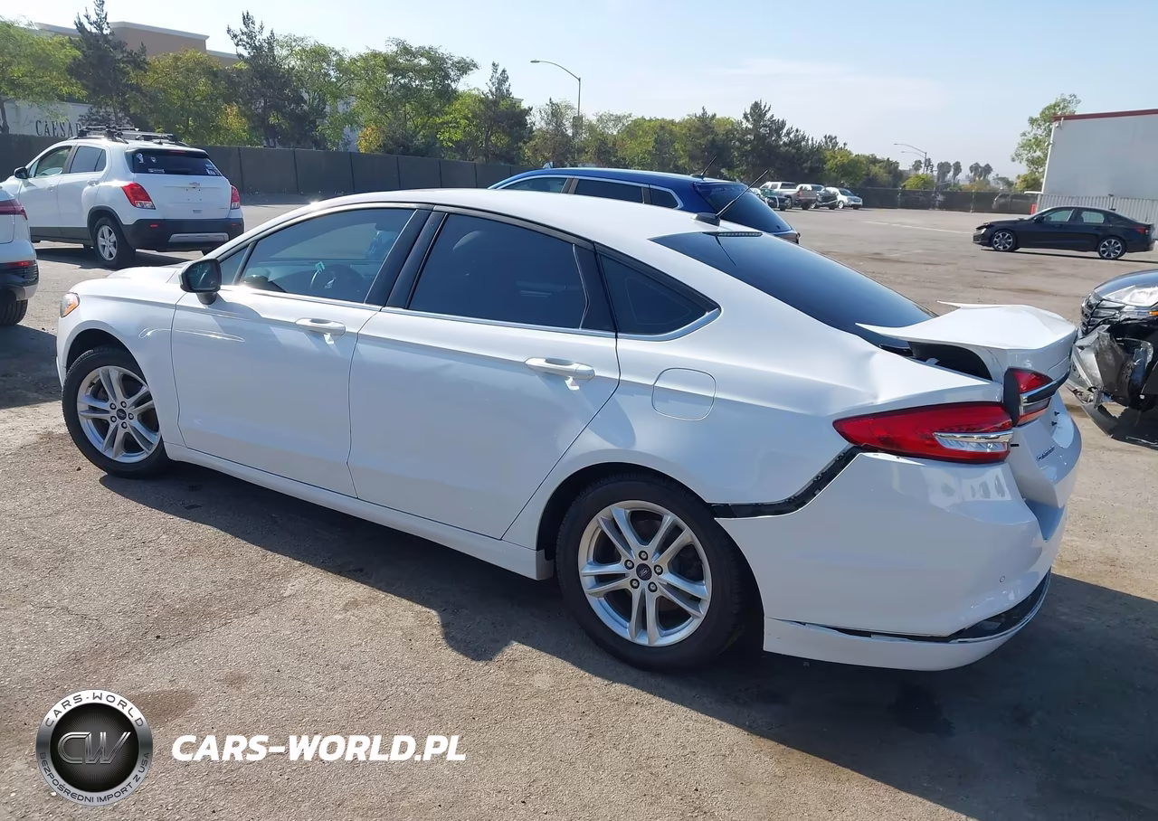2018 Ford Fusion Se VIN:3FA6P0H75JR181028 - 3