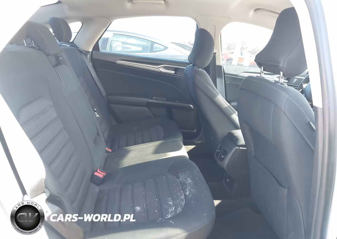 2018 Ford Fusion Se VIN:3FA6P0H75JR181028 - 8