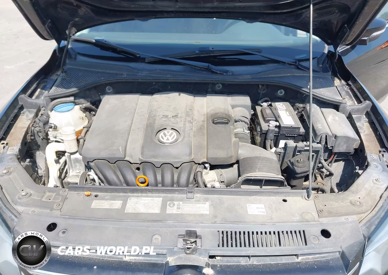 2013 Volkswagen Passat 2.5L Se VIN:1VWBP7A39DC015765 - 10
