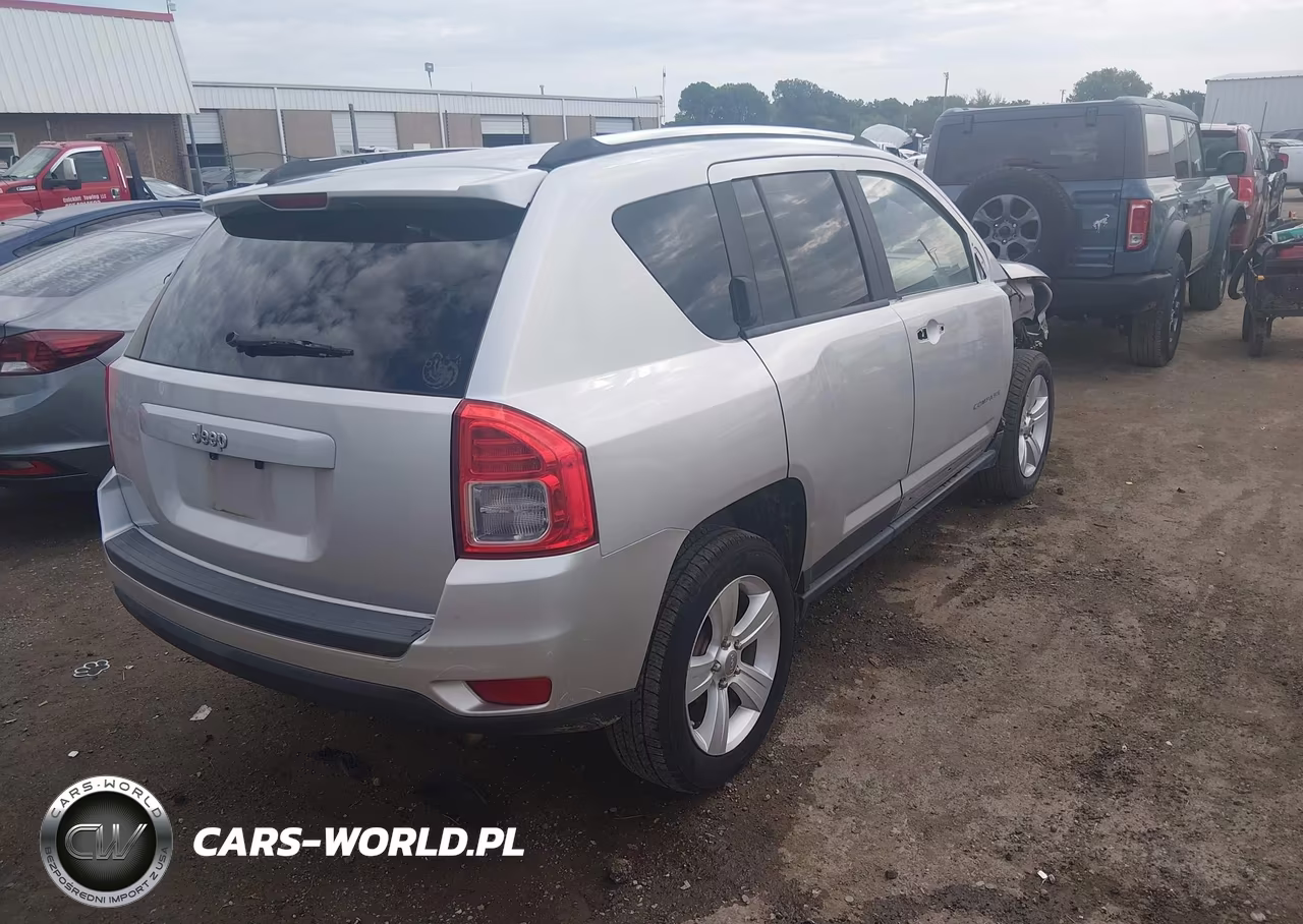 2012 Jeep Compass Sport VIN:1C4NJCBA8CD657250 - 4