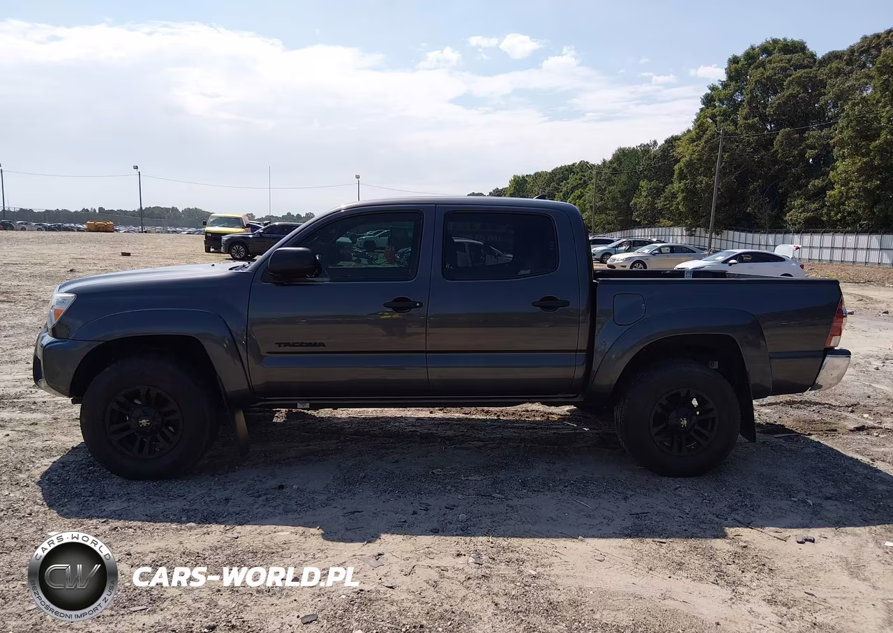 2012 Toyota Tacoma Prerunner V6 VIN:3TMJU4GN0CM137216 - 15