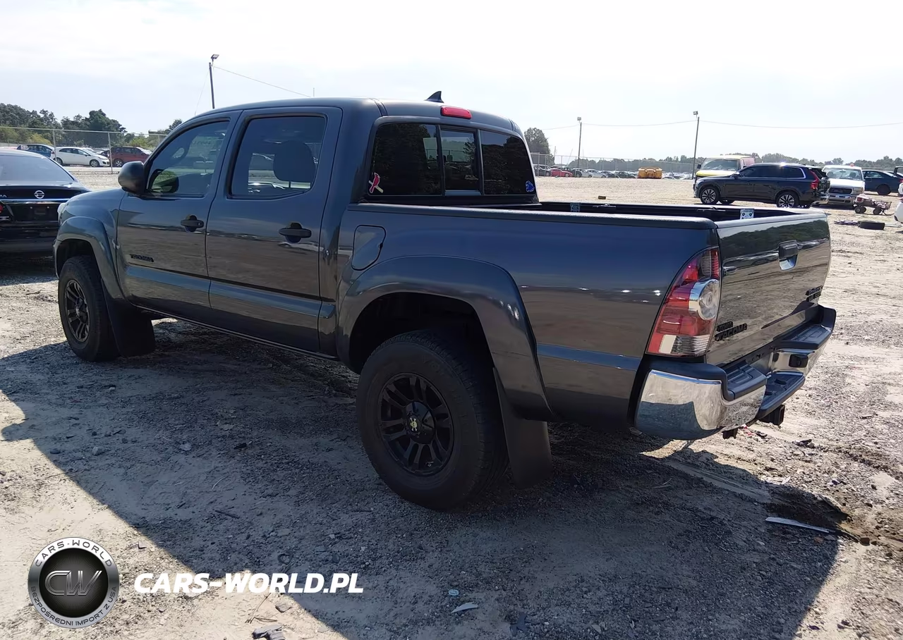 2012 Toyota Tacoma Prerunner V6 VIN:3TMJU4GN0CM137216 - 3