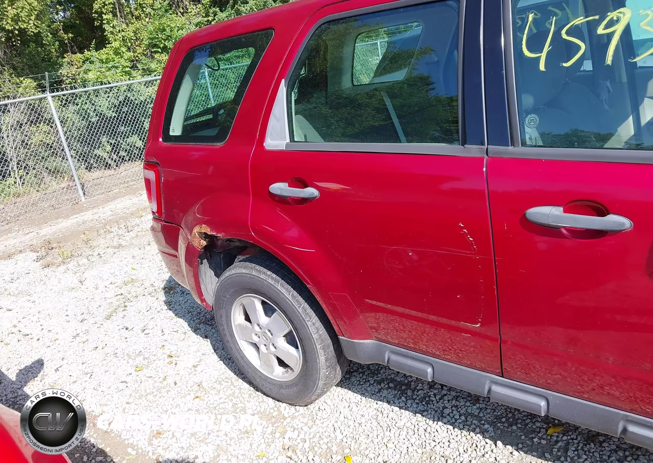 2008 Ford Escape Xls-Xls Manual VIN:1FMCU02Z58KC92804 - 13