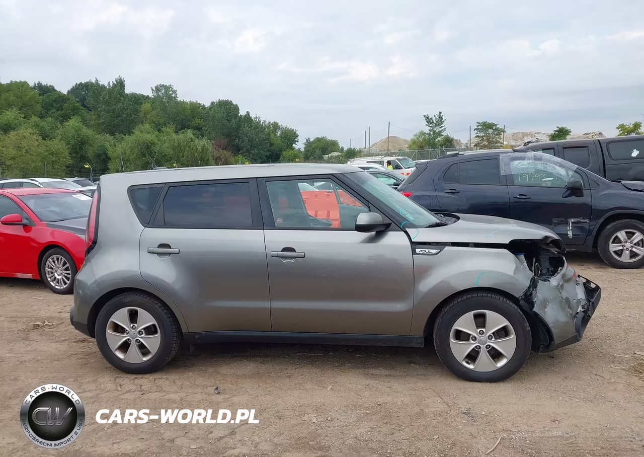 2015 Kia Soul VIN:KNDJN2A24F7231954 - 13