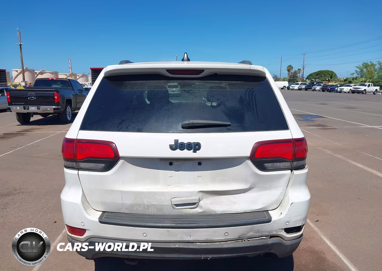 2019 Jeep Grand Cherokee Upland 4X2 VIN:1C4RJEAG6KC643371 - 16
