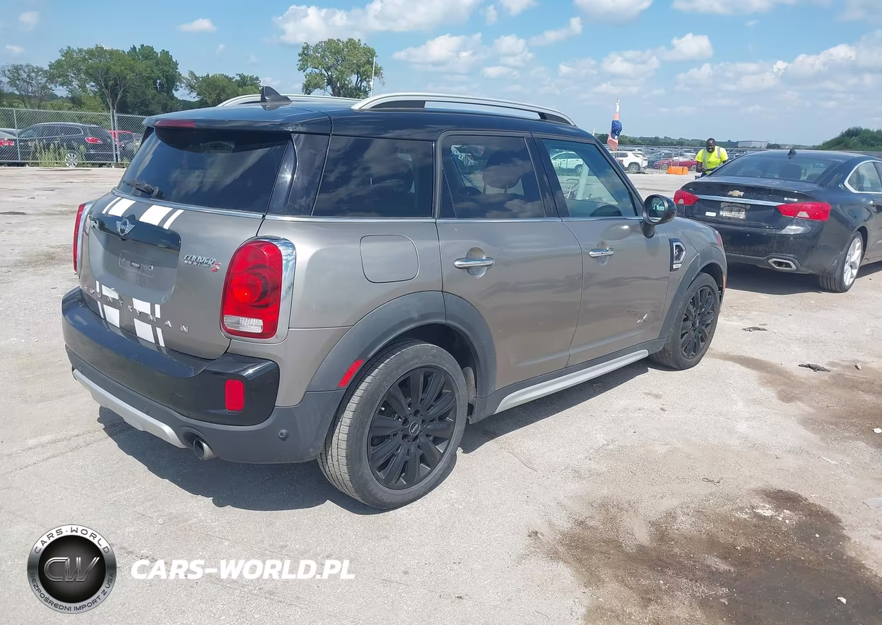 2017 Mini Countryman Cooper S VIN:WMZYT5C35H3D79359 - 4