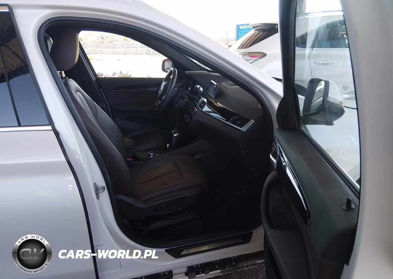 2019 BMW X1 Sdrive28I VIN:WBXHU7C51K5N23043 - 5