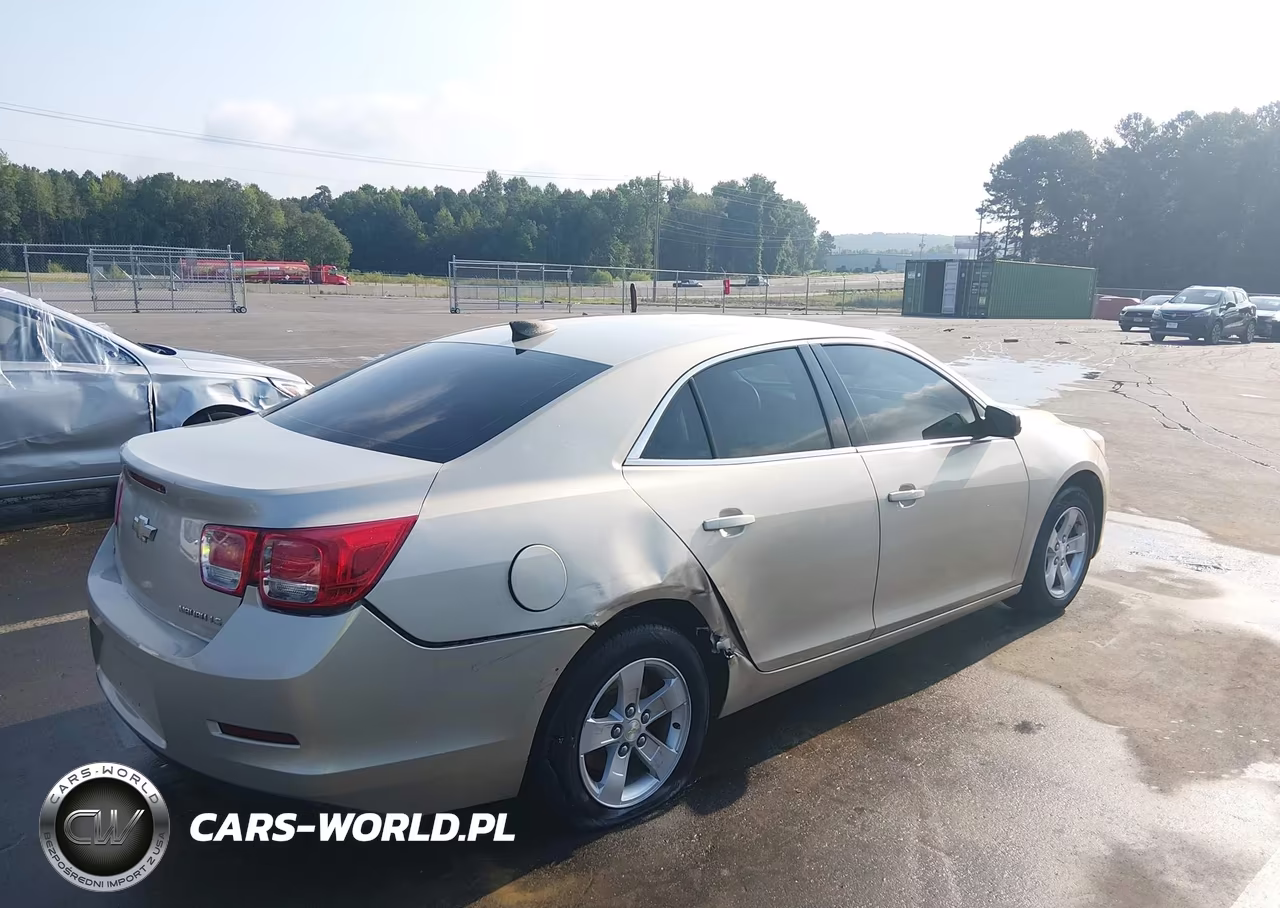 2015 Chevrolet Malibu Ls VIN:1G11A5SL4FF129296 - 4