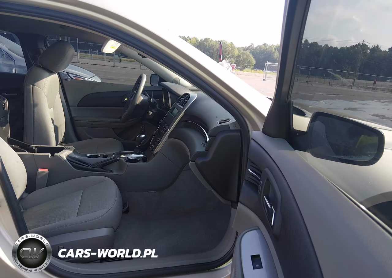 2015 Chevrolet Malibu Ls VIN:1G11A5SL4FF129296 - 5