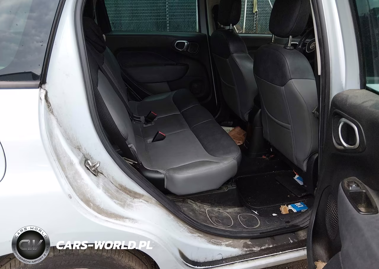 2014 Fiat 500L Lounge VIN:ZFBCFACHXEZ028901 - 8