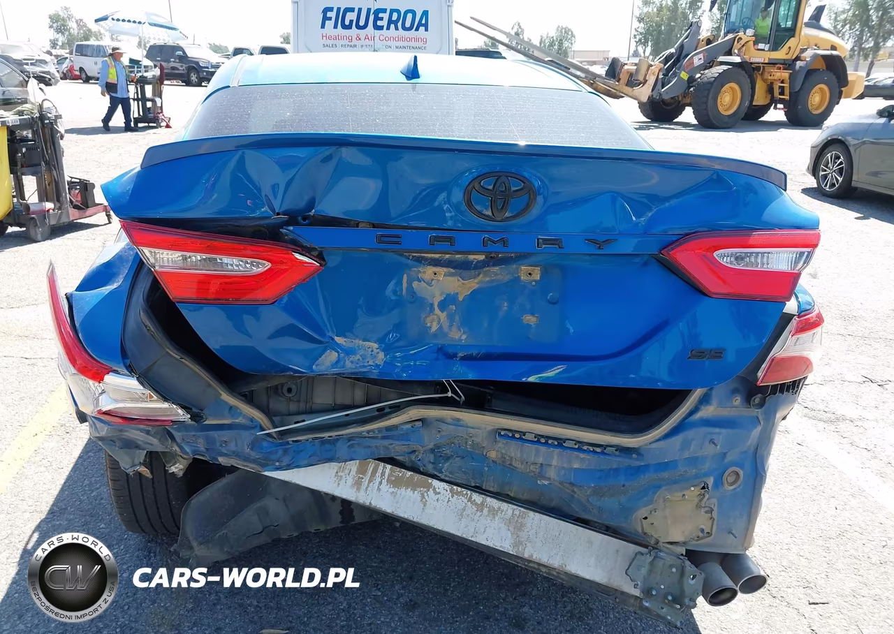 2020 Toyota Camry Se VIN:4T1G11AK2LU330474 - 19