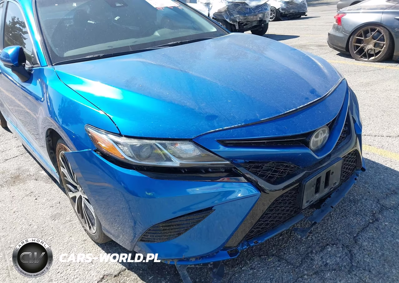 2020 Toyota Camry Se VIN:4T1G11AK2LU330474 - 20