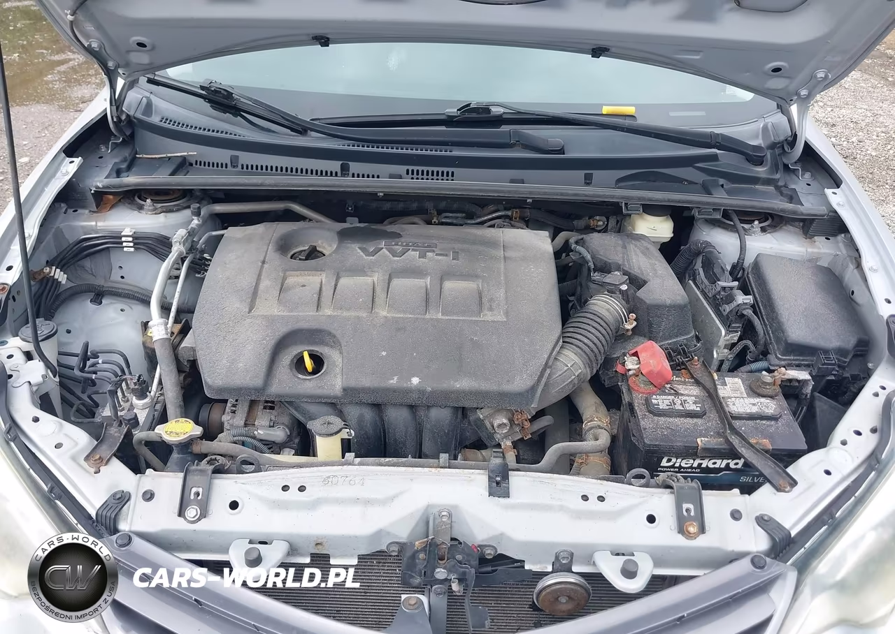 2015 Toyota Corolla Le VIN:2T1BURHE7FC230117 - 10