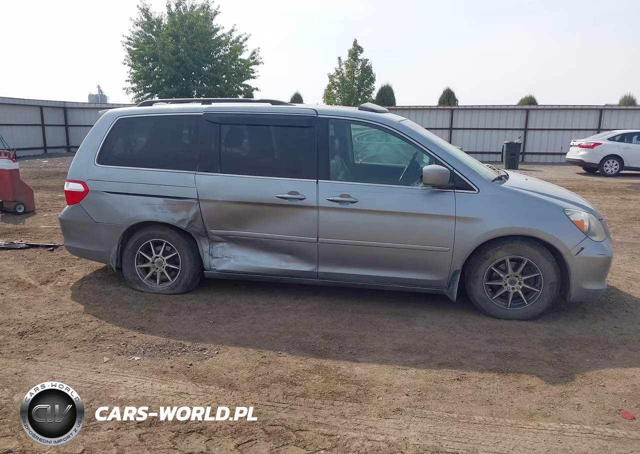 2006 Honda Odyssey Touring VIN:5FNRL388X6B066642 - 14