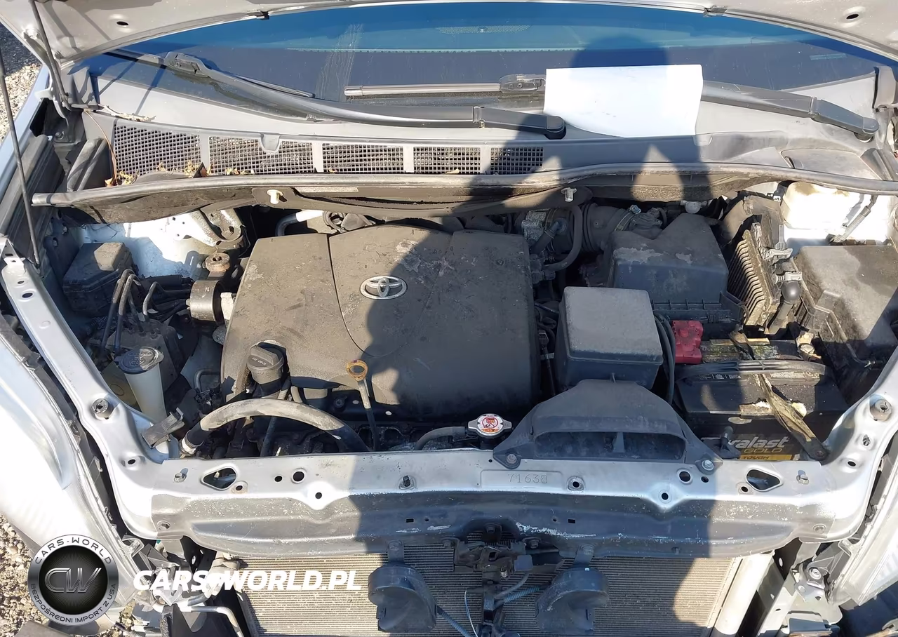 2019 Toyota Sienna Xle 8 Passenger VIN:5TDYZ3DC4KS983988 - 10