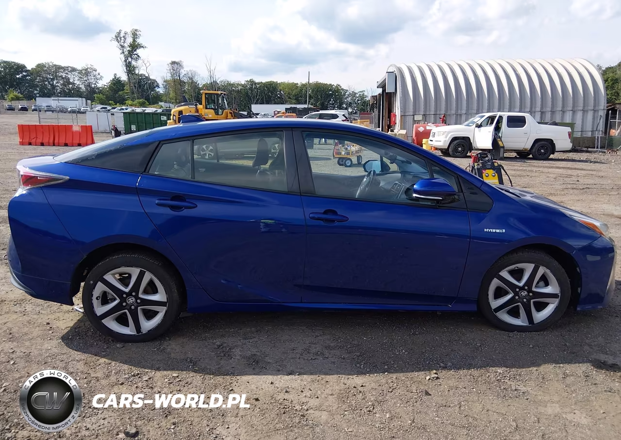 2016 Toyota Prius Four Touring VIN:JTDKARFU9G3526284 - 13