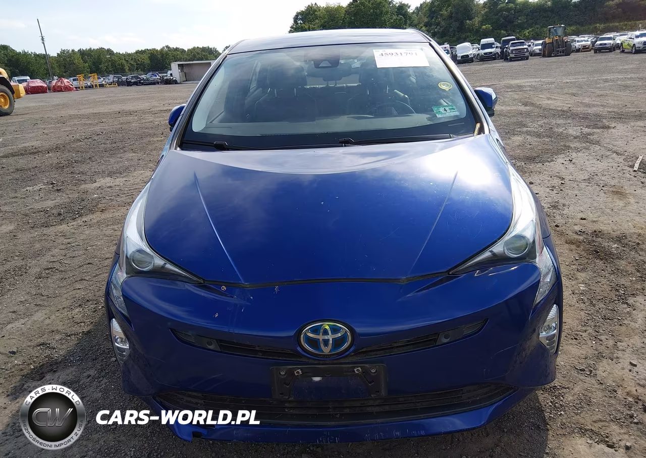 2016 Toyota Prius Four Touring VIN:JTDKARFU9G3526284 - 6