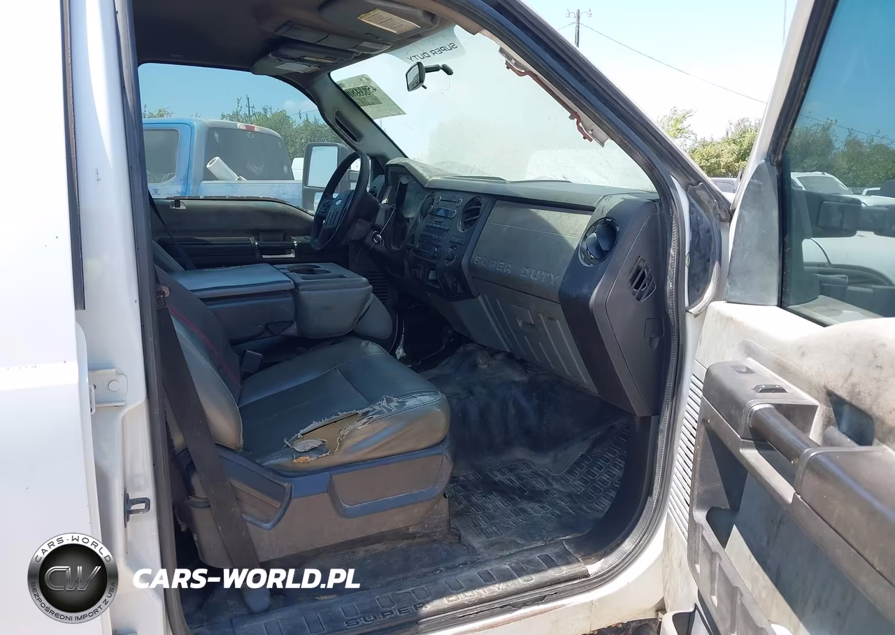 2012 Ford F-350 Chassis Xl VIN:1FD8W3H65CEB81708 - 6