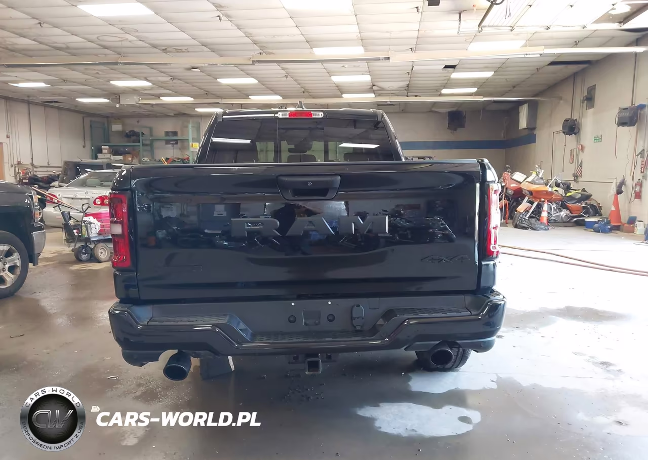 2025 Ram 1500 Big Horn 4X4 5'7 Box VIN:1C6SRFFPXSN521374 - 16