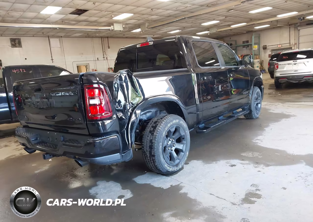 2025 Ram 1500 Big Horn 4X4 5'7 Box VIN:1C6SRFFPXSN521374 - 4