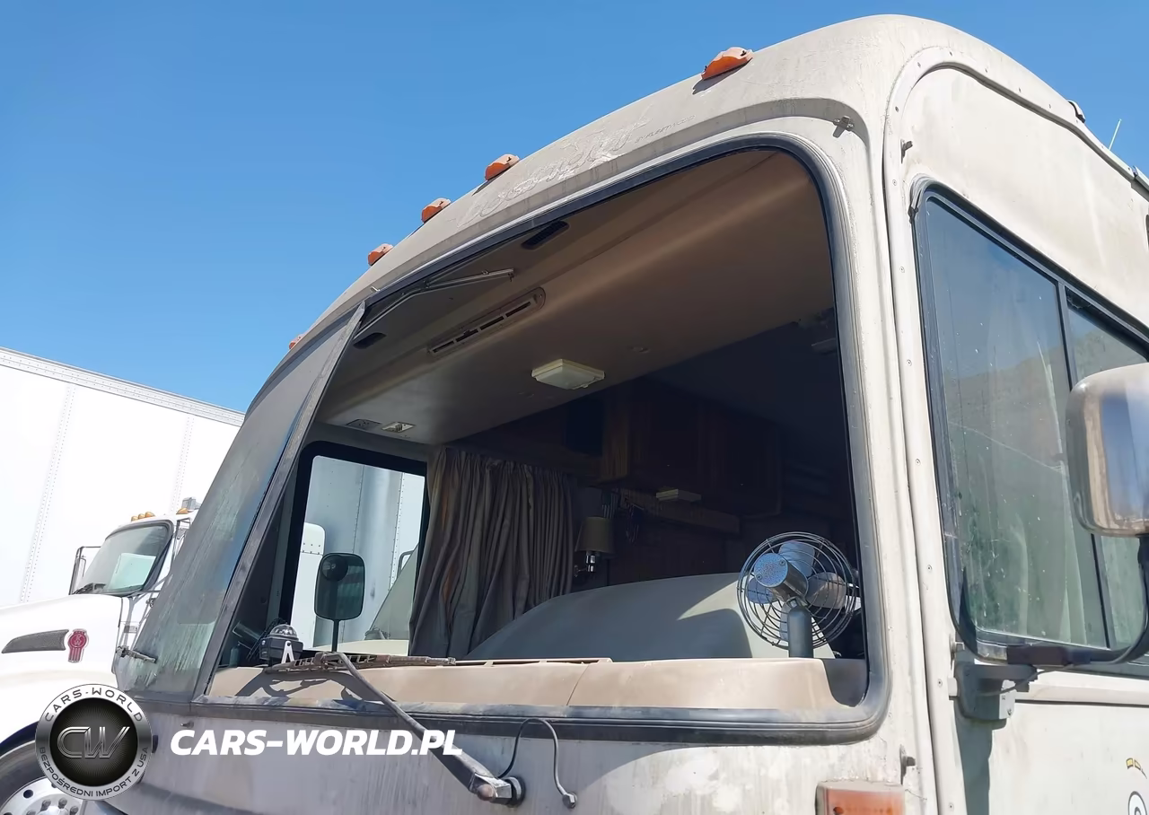 1991 Chevrolet P30 VIN:1GBKP37N1M3307970 - 16