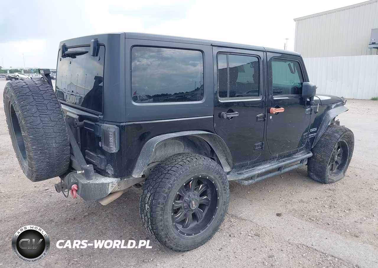 2018 Jeep Wrangler Jk Unlimited Sport 4X4 VIN:1C4BJWDG4JL813048 - 4