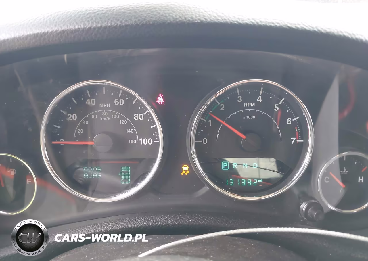 2018 Jeep Wrangler Jk Unlimited Sport 4X4 VIN:1C4BJWDG4JL813048 - 7