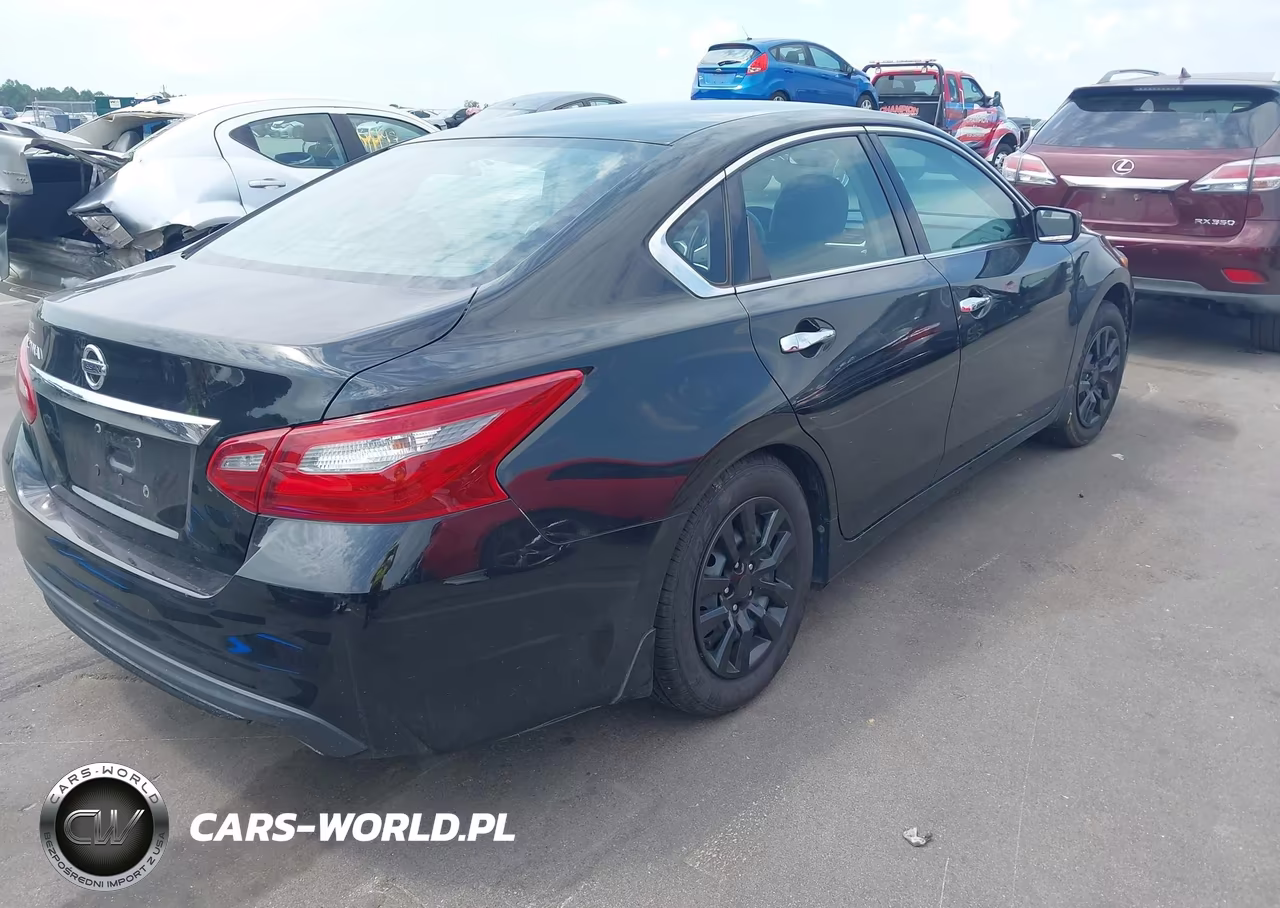 2018 Nissan Altima 2.5 S VIN:1N4AL3AP6JC141833 - 4