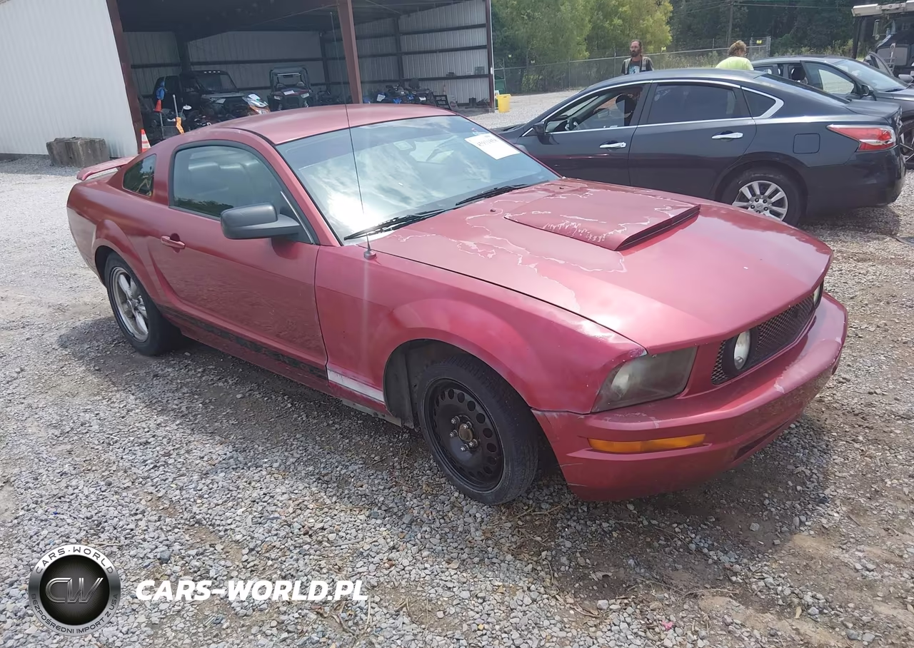 2005 Ford Mustang V6 Deluxe-V6 Premium