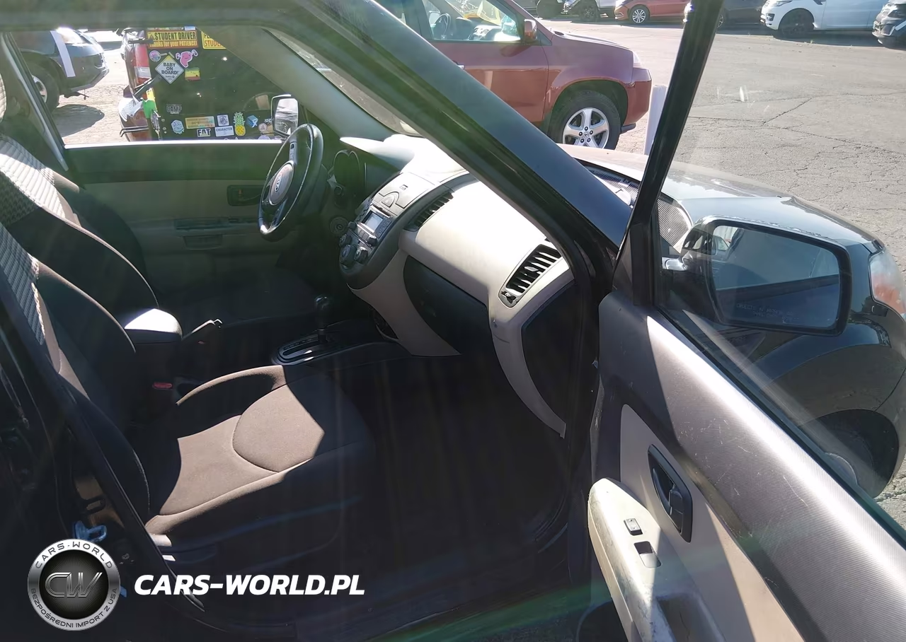 2010 Kia Soul ! VIN:KNDJT2A2XA7045284 - 5