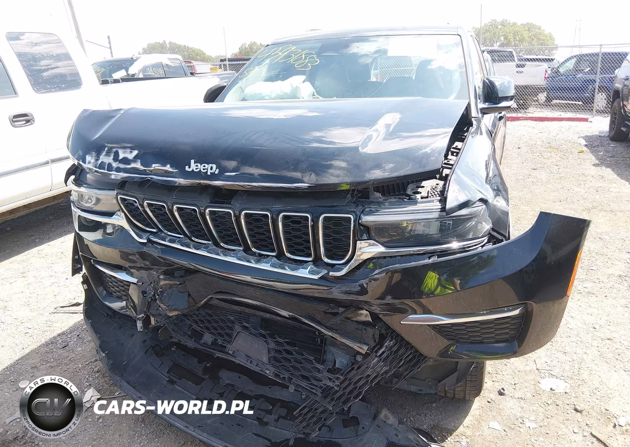 2023 Jeep Grand Cherokee Limited 4X4 VIN:1C4RJHBG8PC532618 - 6