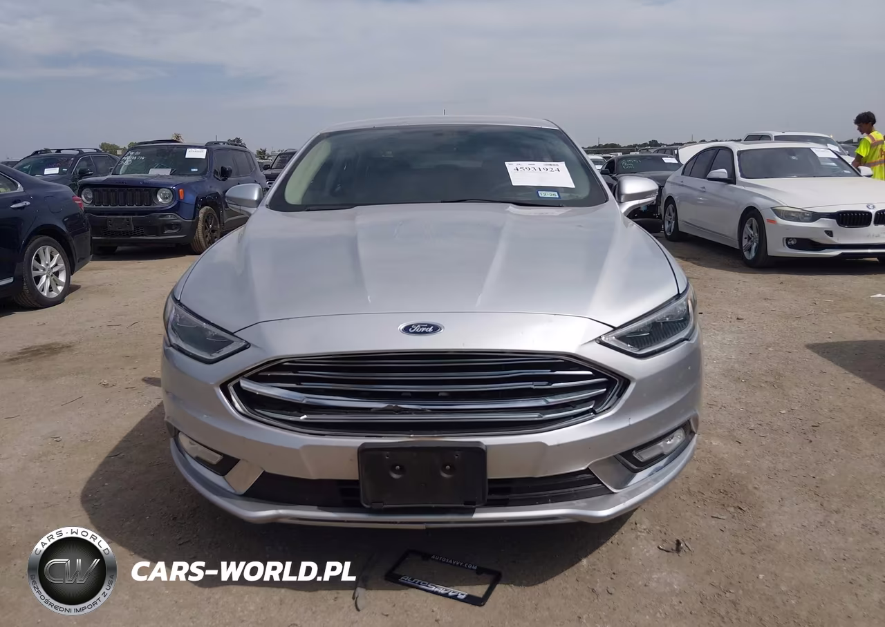 2018 Ford Fusion Hybrid Titanium VIN:3FA6P0RU4JR226920 - 12