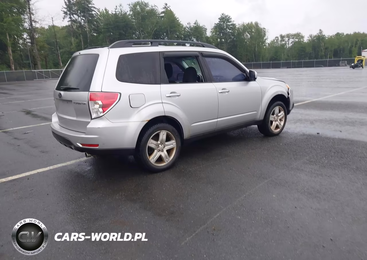 2010 Subaru Forester 2.5X Premium VIN:JF2SH6CC6AH783193 - 4