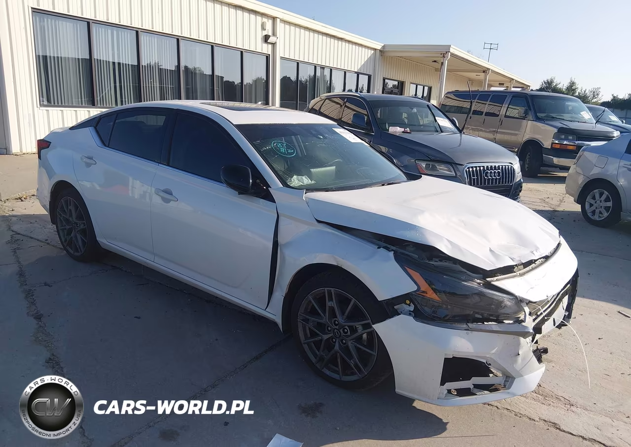 2024 Nissan Altima Sr Vc-Turbo Fwd