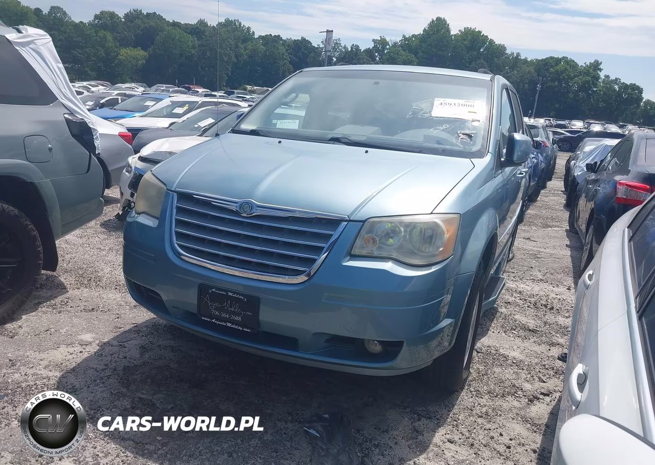 2010 Chrysler Town & Country Touring VIN:2A4RR5D17AR243996 - 2