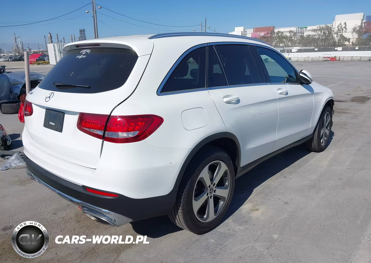 2017 Mercedes-Benz Glc 300 VIN:WDC0G4JB8HF242895 - 4