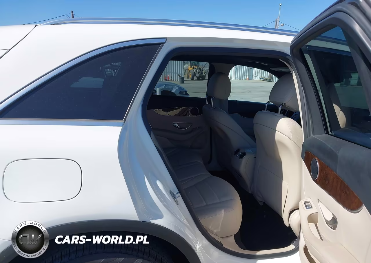 2017 Mercedes-Benz Glc 300 VIN:WDC0G4JB8HF242895 - 8