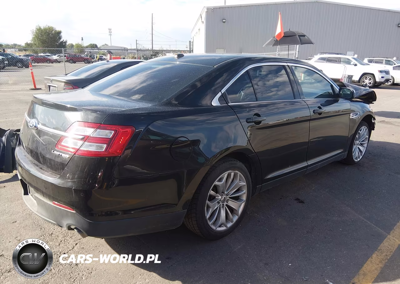 2013 Ford Taurus Limited VIN:1FAHP2F85DG210250 - 4