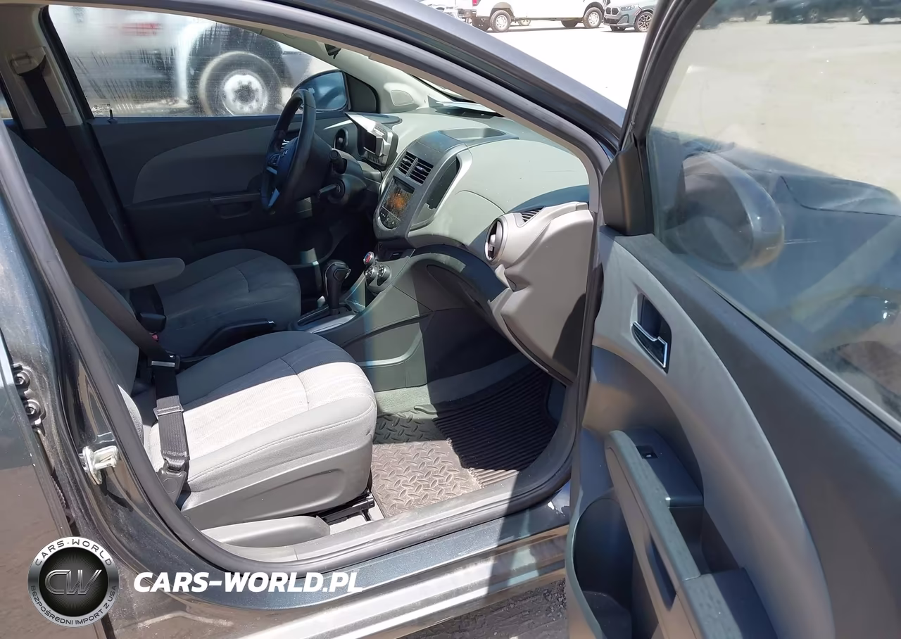 2013 Chevrolet Sonic Lt Auto VIN:1G1JC5SB4D4196605 - 5