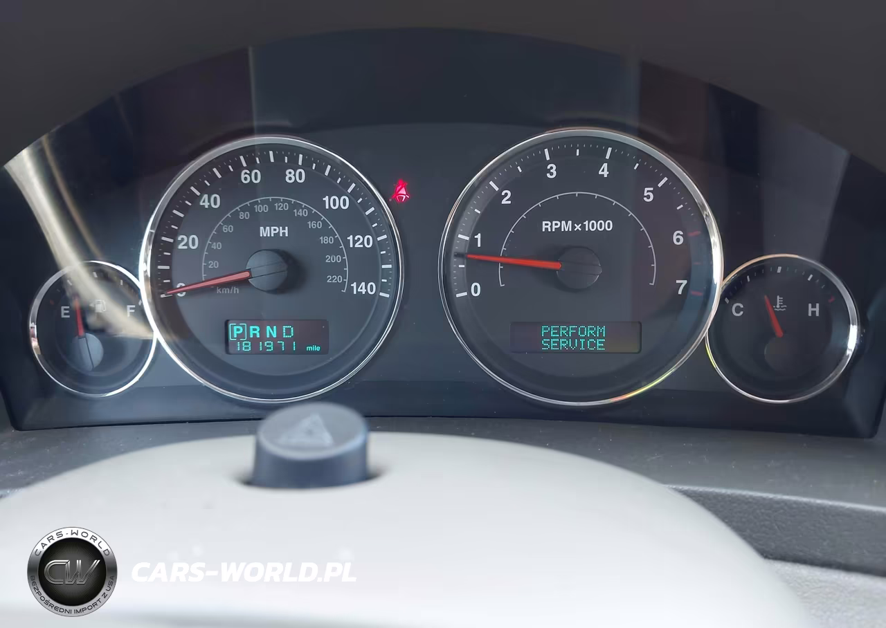2007 Jeep Grand Cherokee Laredo VIN:1J8GS48K97C627917 - 7
