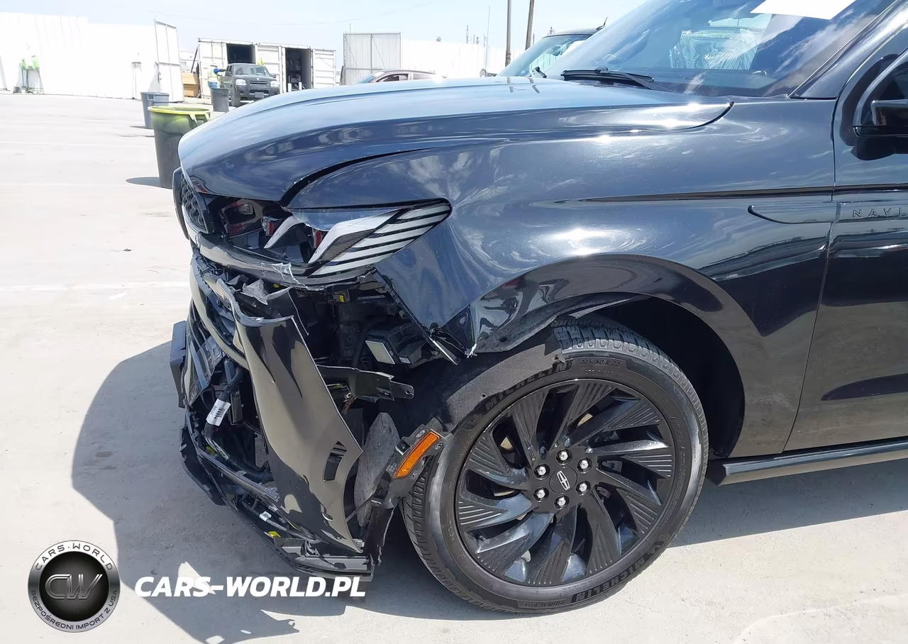 2025 Lincoln Navigator Reserve L VIN:5LMJJ3LG6SEL01155 - 17