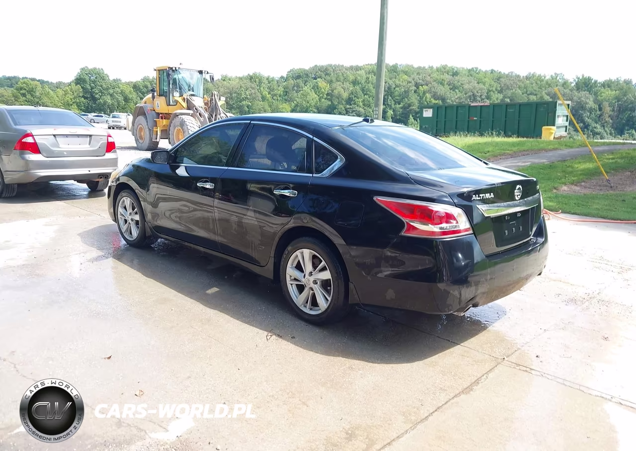 2015 Nissan Altima 2.5 Sv VIN:1N4AL3AP4FC115304 - 3