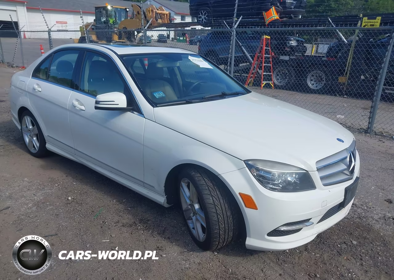 2011 Mercedes-Benz C 300 Sport 4Matic – zdjęcie 1 z 12