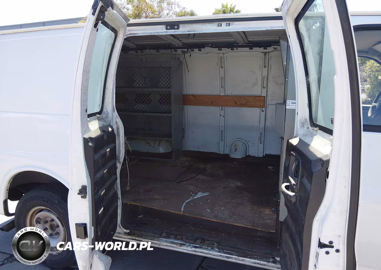 2000 Chevrolet Express VIN:1GCFG25W7Y1158744 - 8