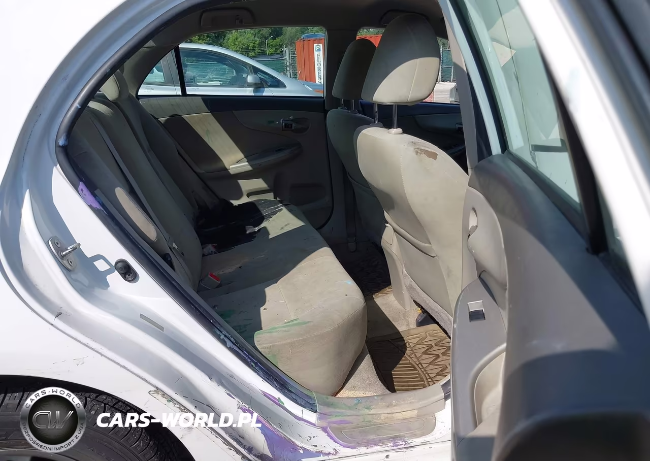 2010 Toyota Corolla Le VIN:1NXBU4EEXAZ236993 - 8